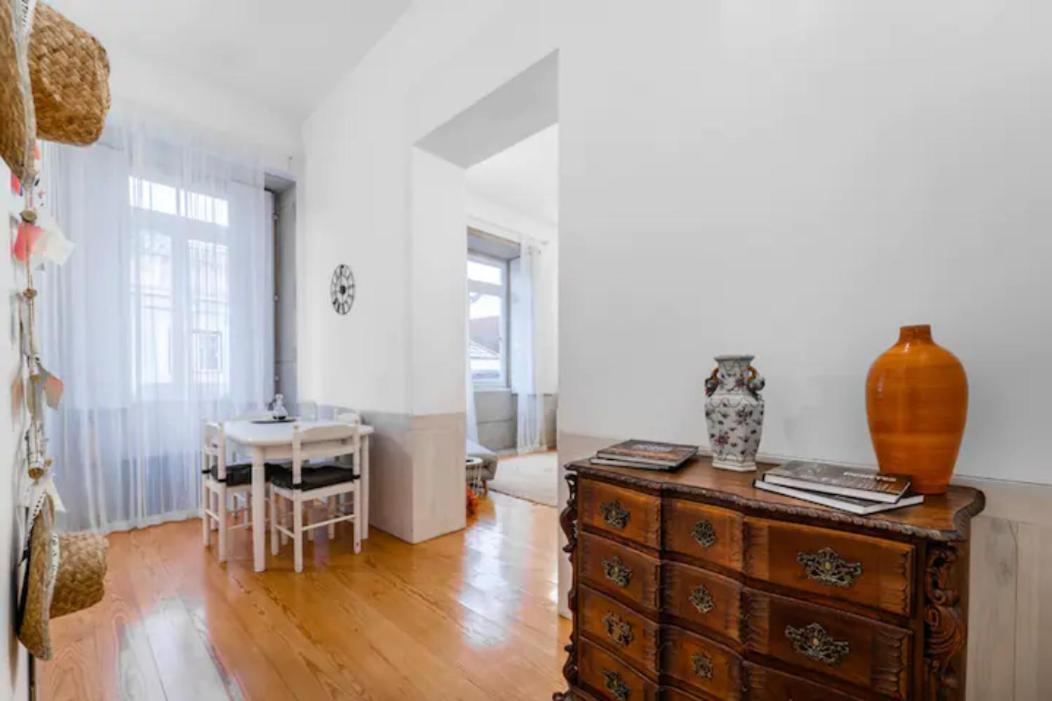 Formosa Apartment With Free Parking And Historic Charm! Porto Exteriér fotografie